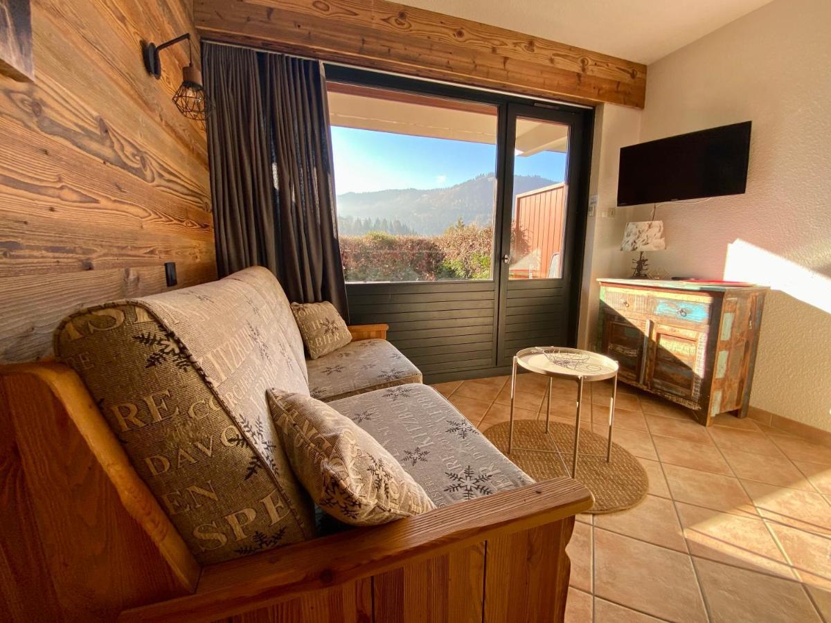 Appartement Cosy Avec Terrasse Sud - Proche Village La Clusaz Exterior photo